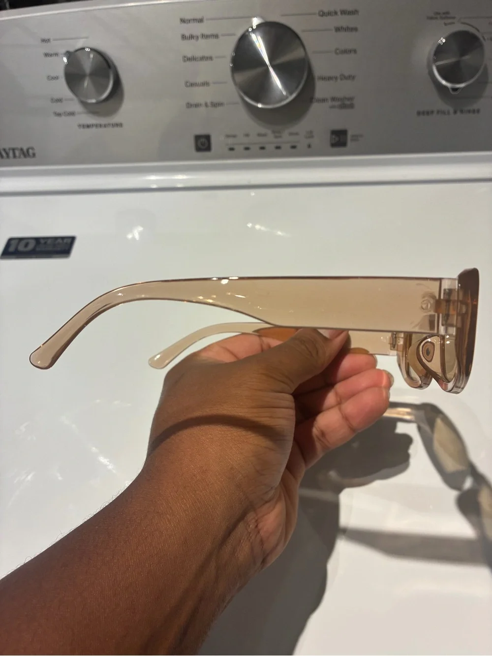 Women's Rectangular Beige-Tint Fashion Sunglasses
